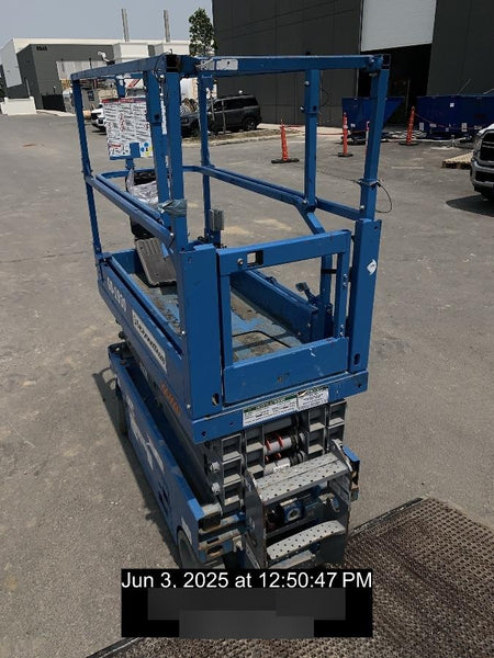 2020 Genie GS-1930 Solid Non Marking Tires, Beacon, Folding rails with half height swing gate