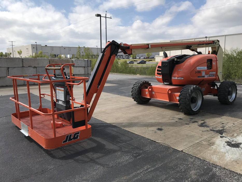 2019 JLG 600AJ