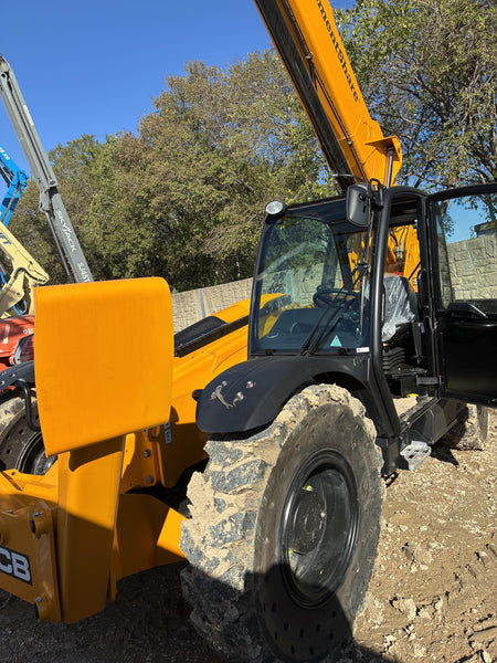 2026 JCB 512-56