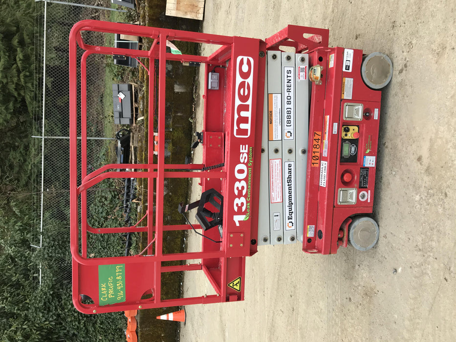 2020 MEC 1330SE Solid NM Tires, Steel Swing out Doors, LCS, Beacon, 900W Invertor