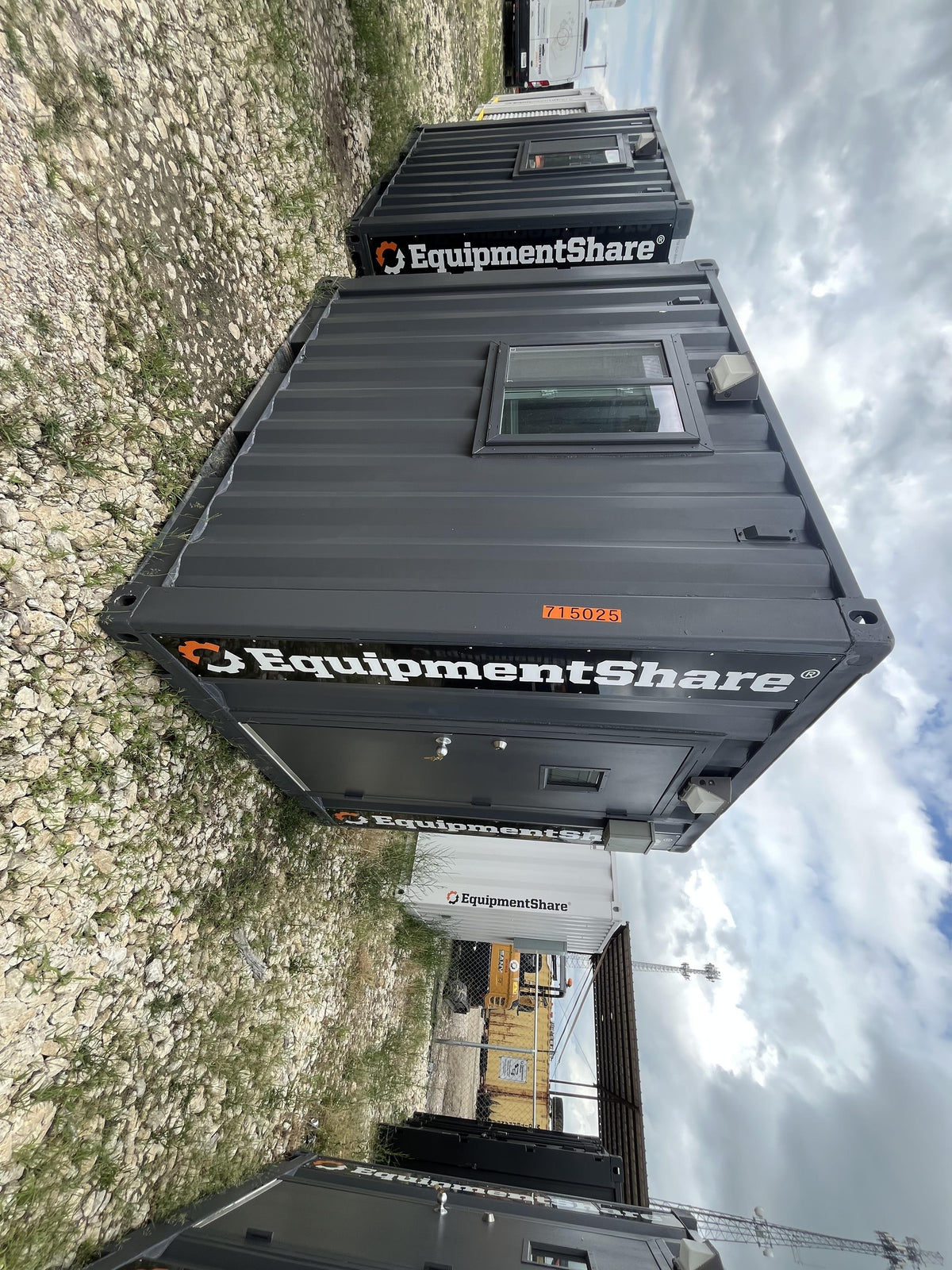 2026 TURNIQ TI-8X10