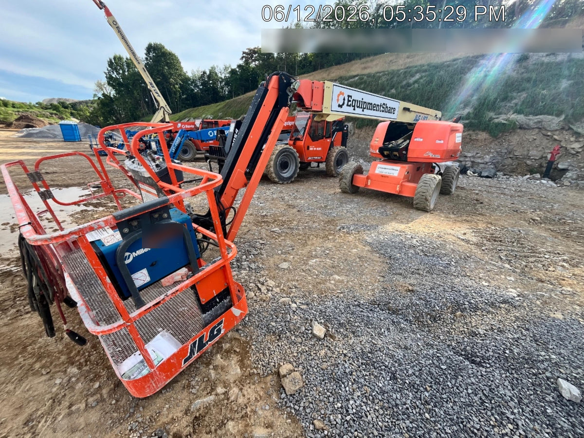 2020 JLG 660SJ