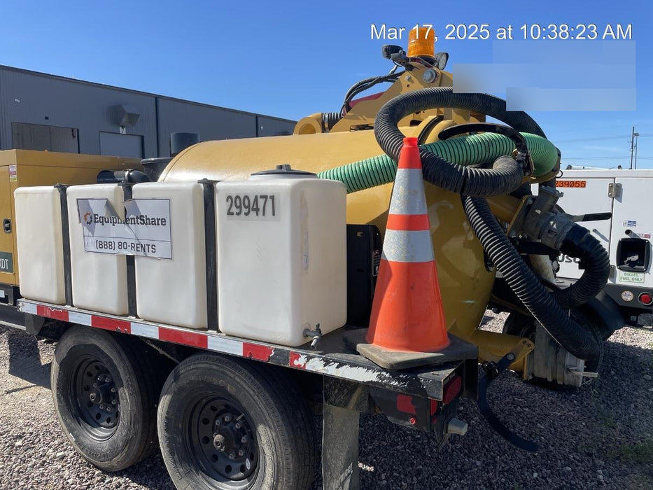 2023 Vac-Tron LP573XDT T4 Koehler Diesel Engine, 500 Gallon Debris Tank, x2 100 Gallon Water Tanks