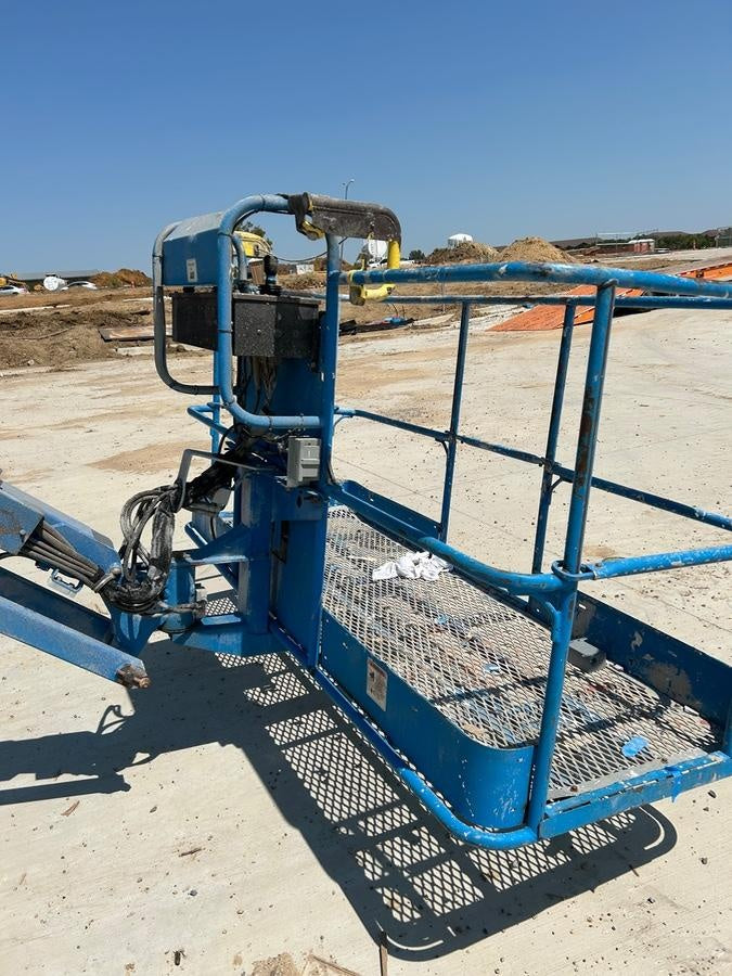 2017 GENIE S-65