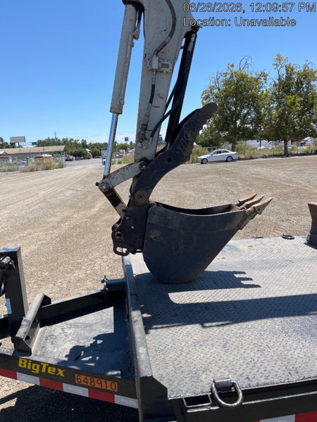 2022 TAKEUCHI TB235-2R