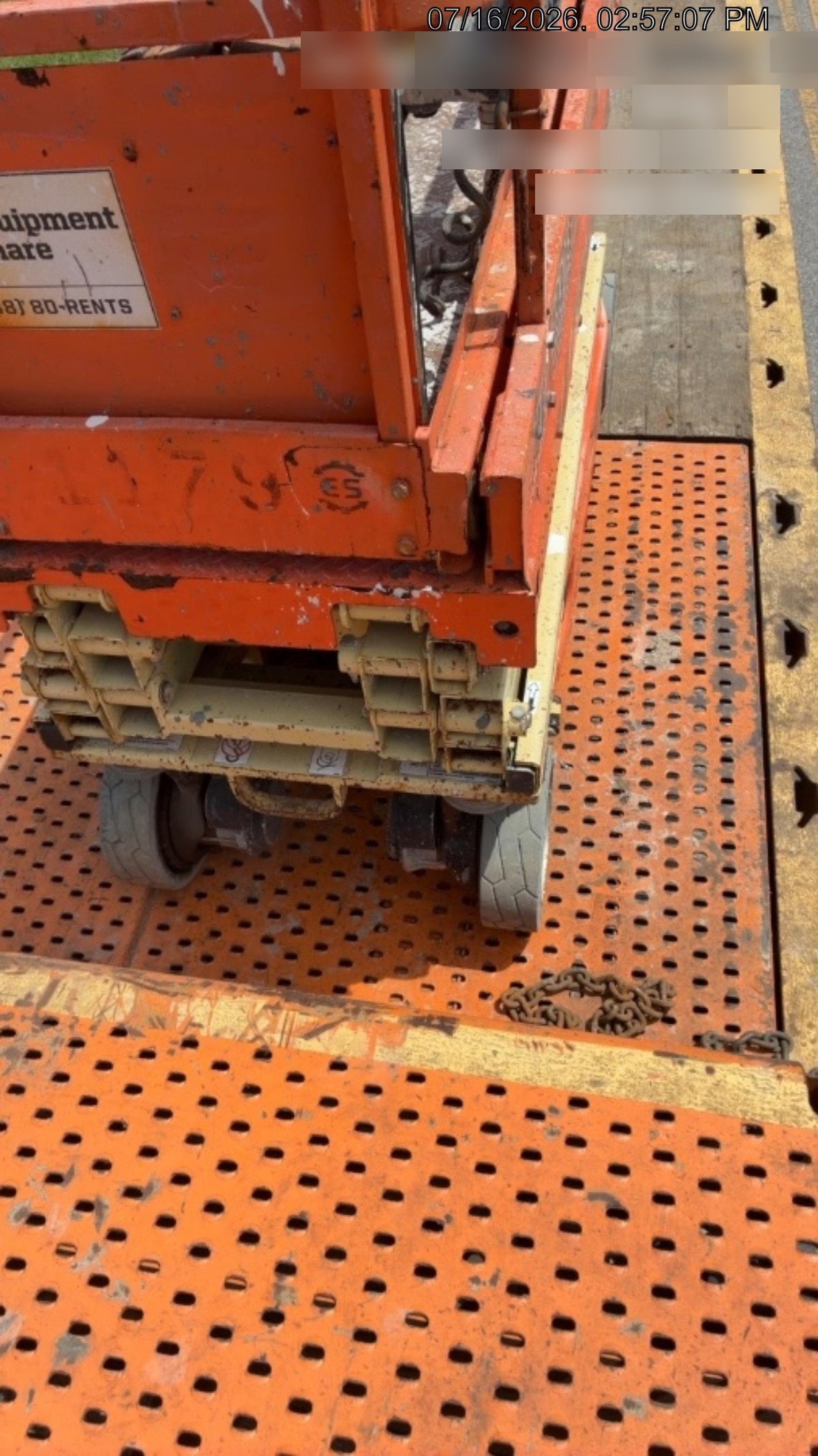 2016 JLG 1930ES
