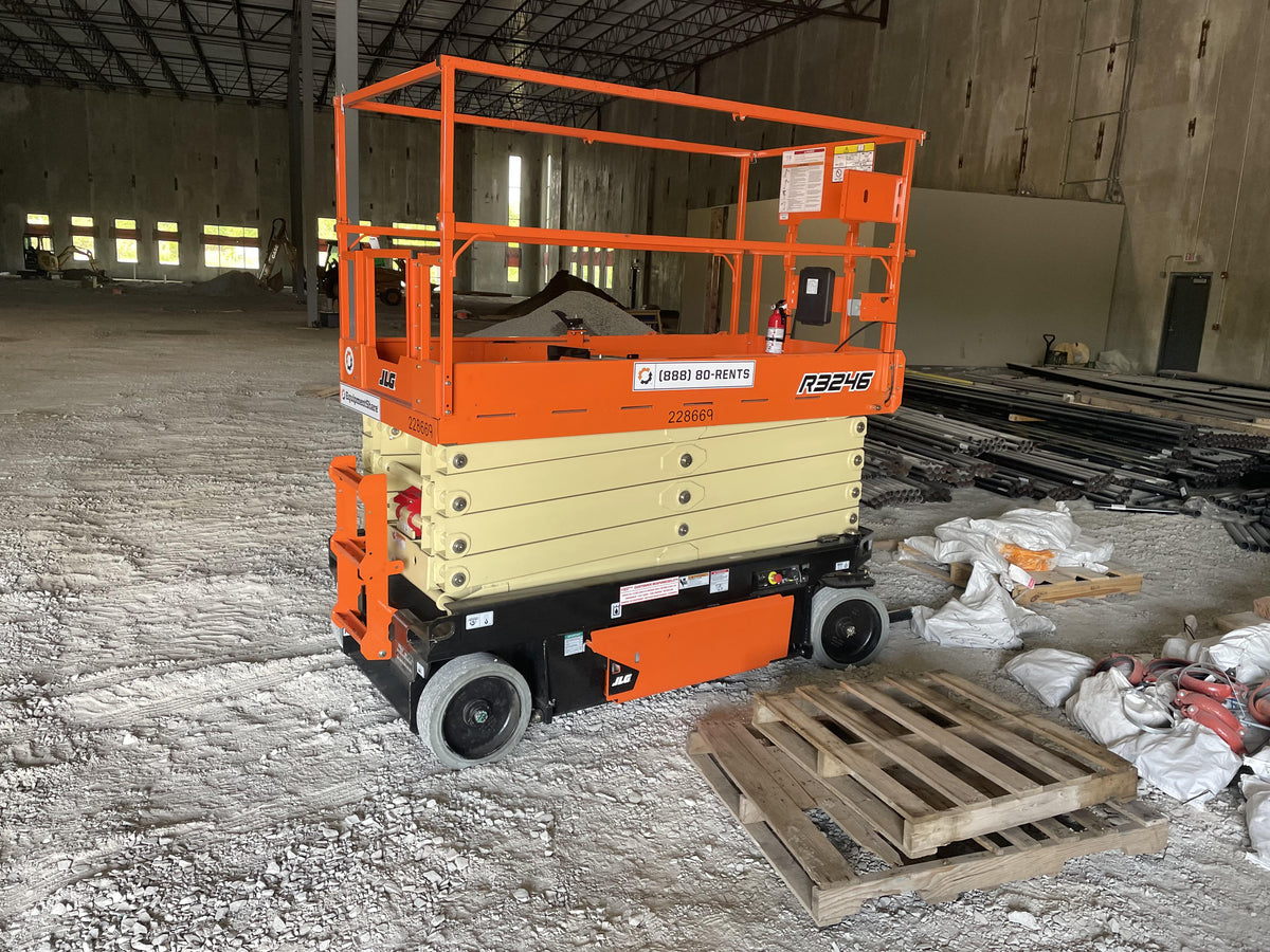 2022 JLG R3246