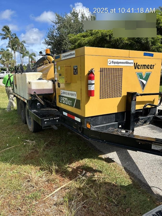 2022 VAC-TRON LP573XDT