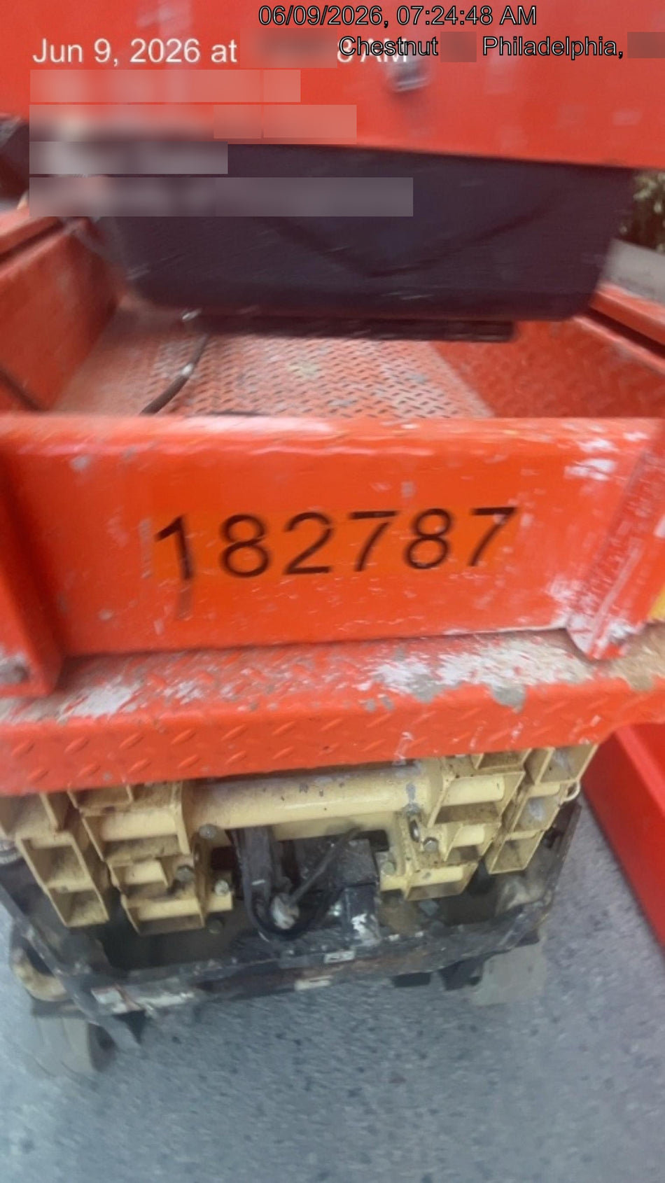 2021 JLG ES1932