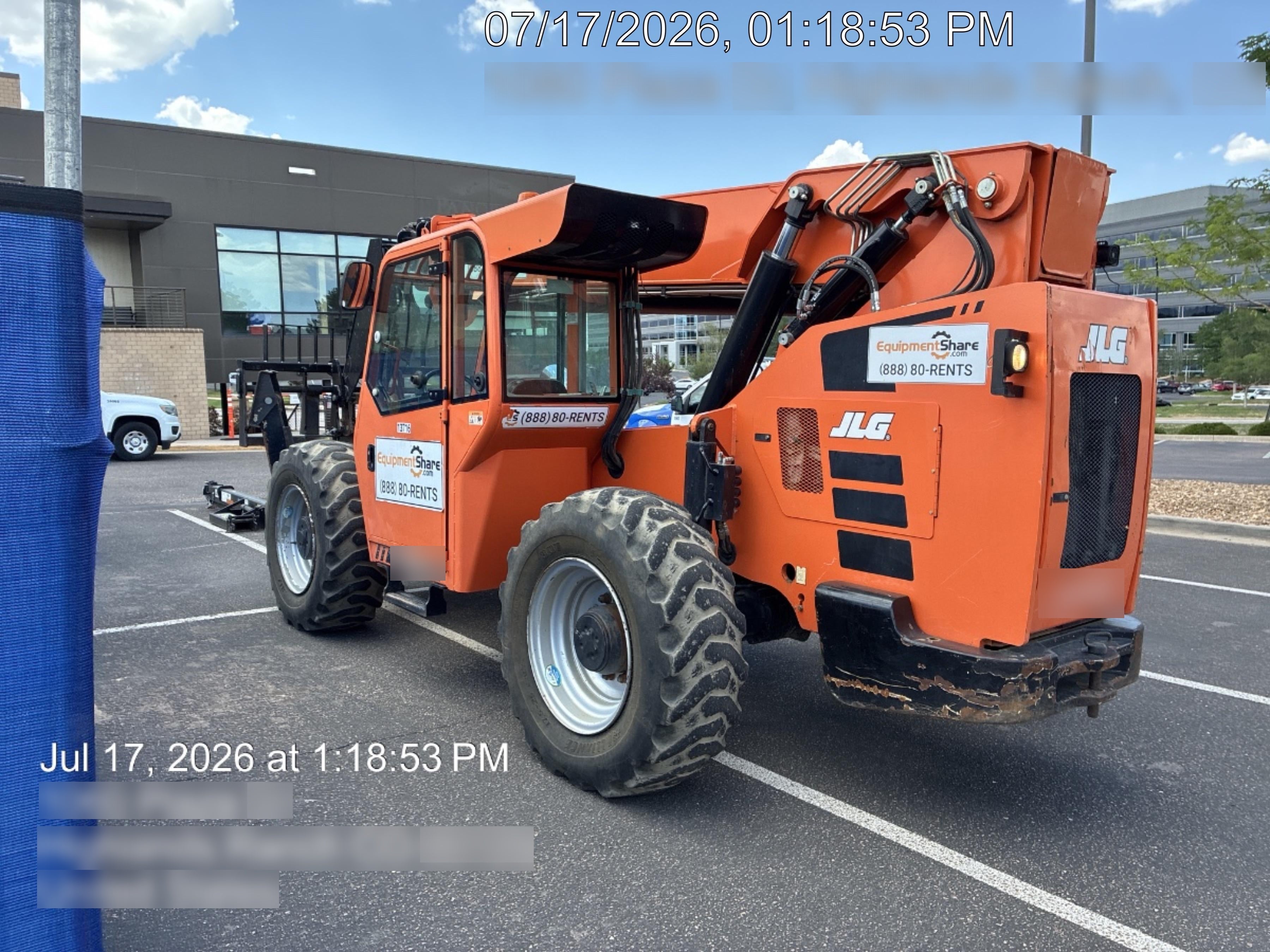 2018 Skytrak 10054 JLG Skytrak 10054, Solid Tires (shipping-Boss), CAB, Beacon and Work Light Package