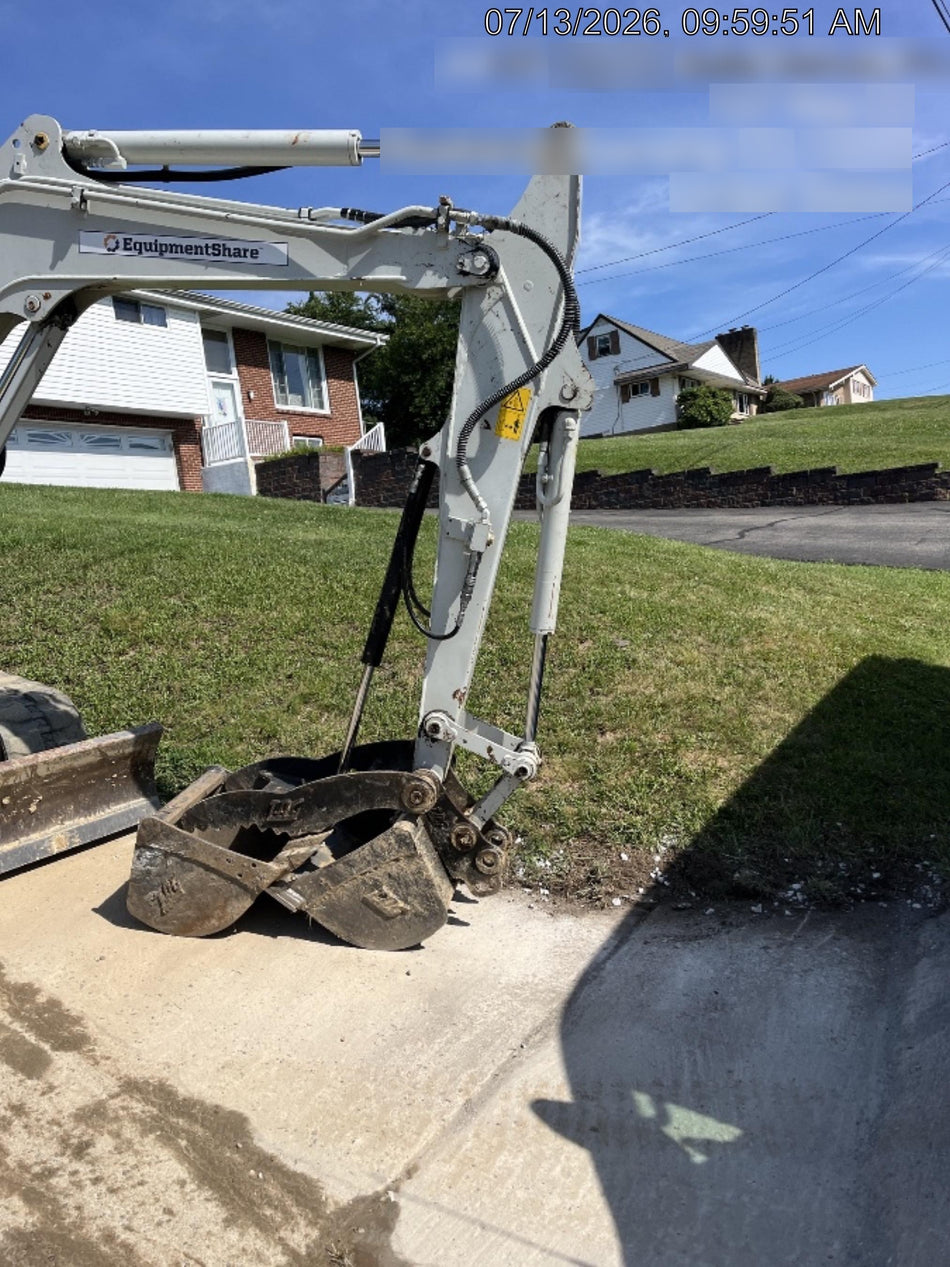 2021 TAKEUCHI TB250-2C