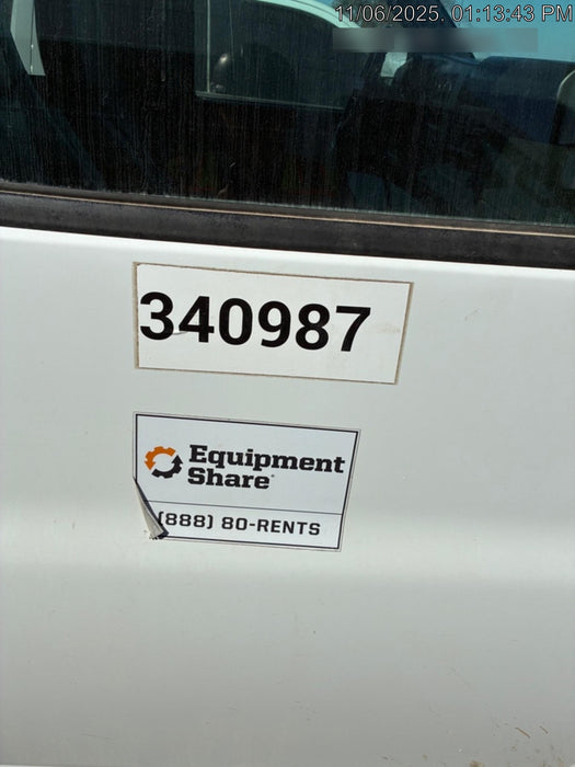 2023 CHEVROLET Express Van - Rental