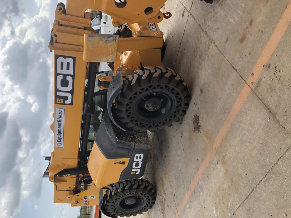 2020 JCB 510-56