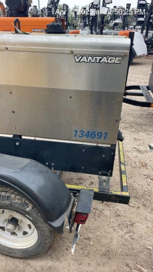 2021 Lincoln Electric Vantage 322 Ready Pak 3