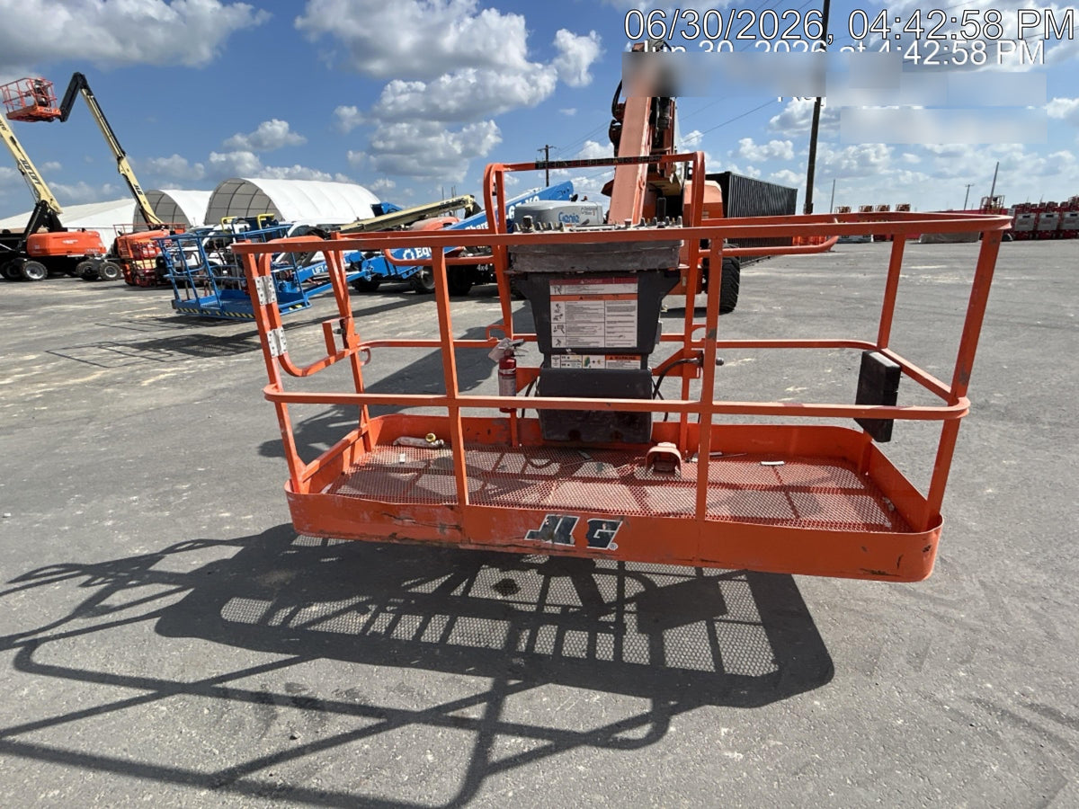 2019 JLG 1200SJP
