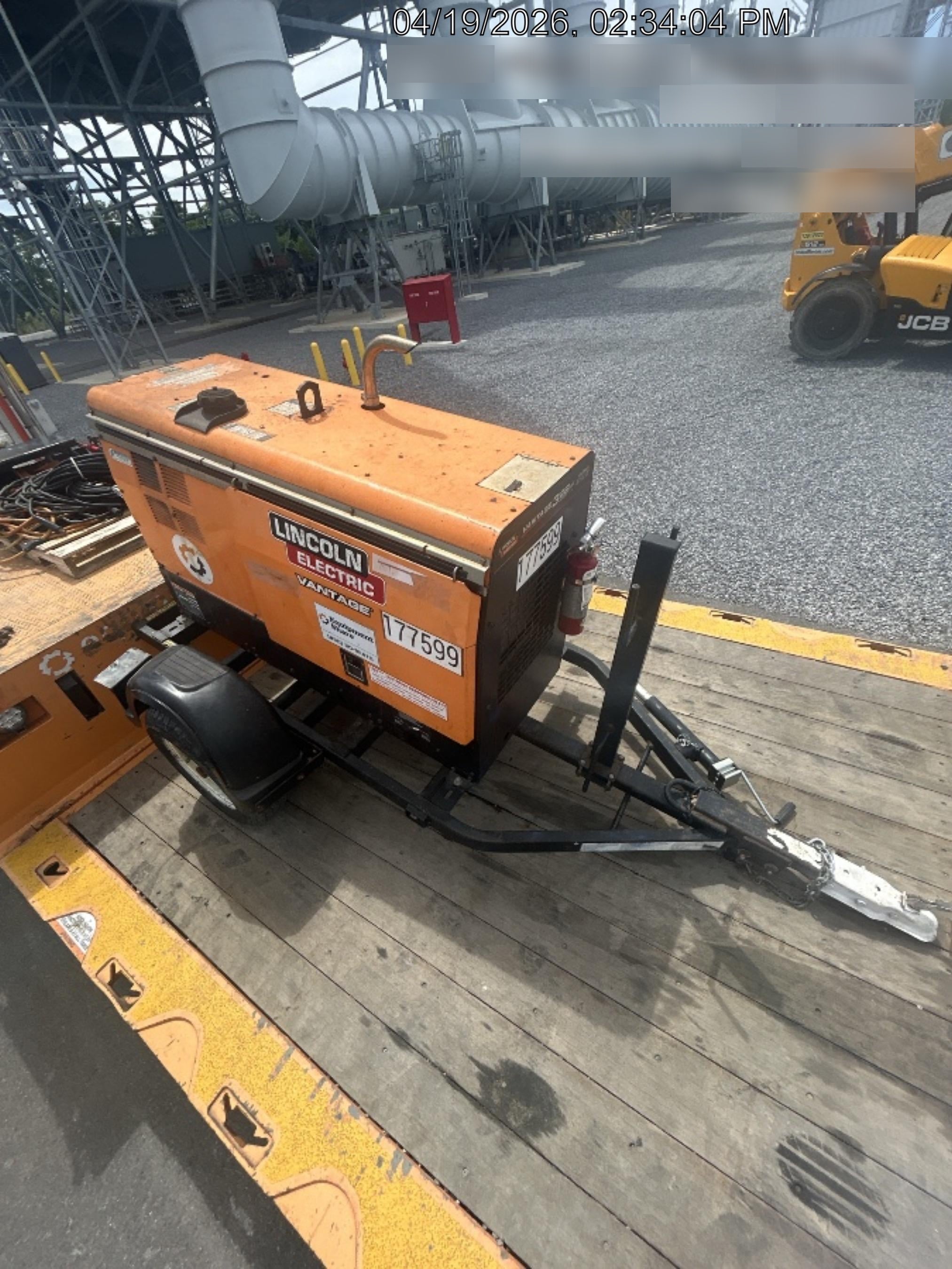 2021 Lincoln Electric Vantage 322 Vantage 322 Ready Pak 3 w/ Decals, ORANGE (includes trailer, cable rack, fender light kit) NO Telematics