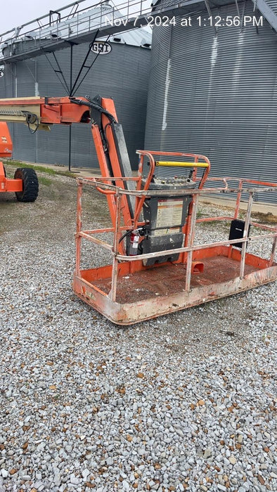 2019 JLG 660SJ