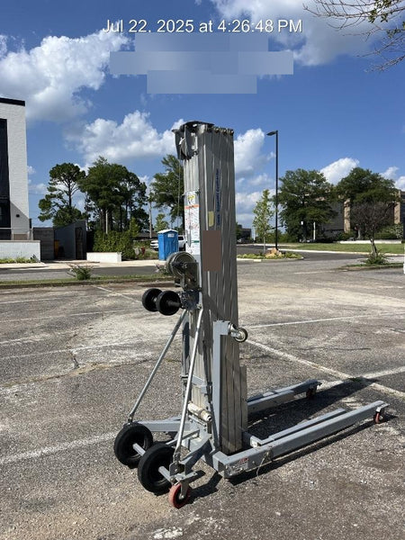 2019 GENIE SLC-24