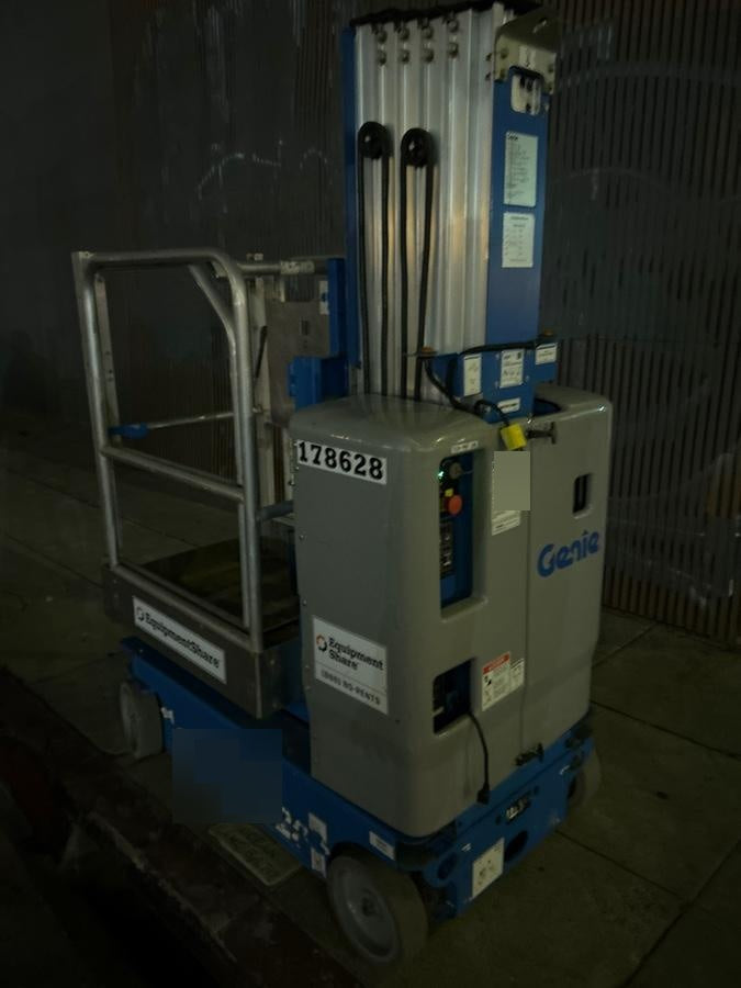 2021 GENIE GR-20