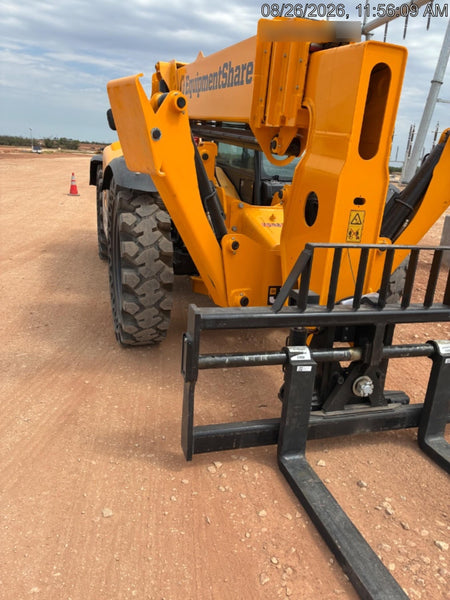2026 JCB 514-56