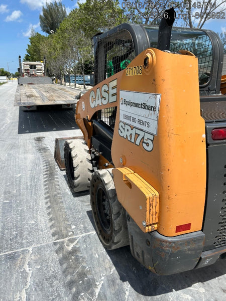 2019 CASE SR175