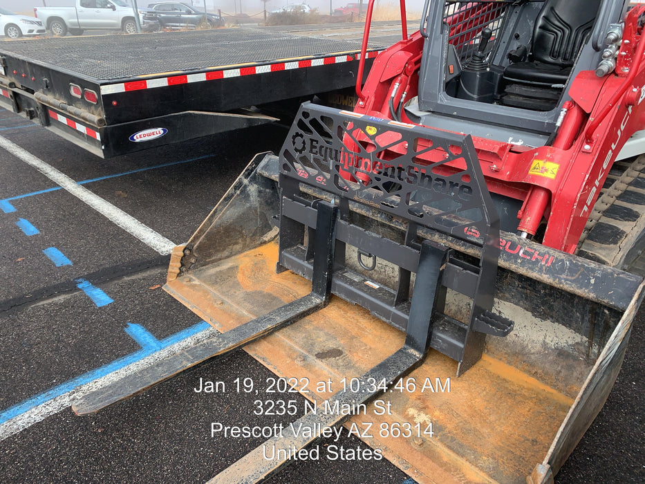 2021 PALADIN 48" Pallet Forks - Paladin