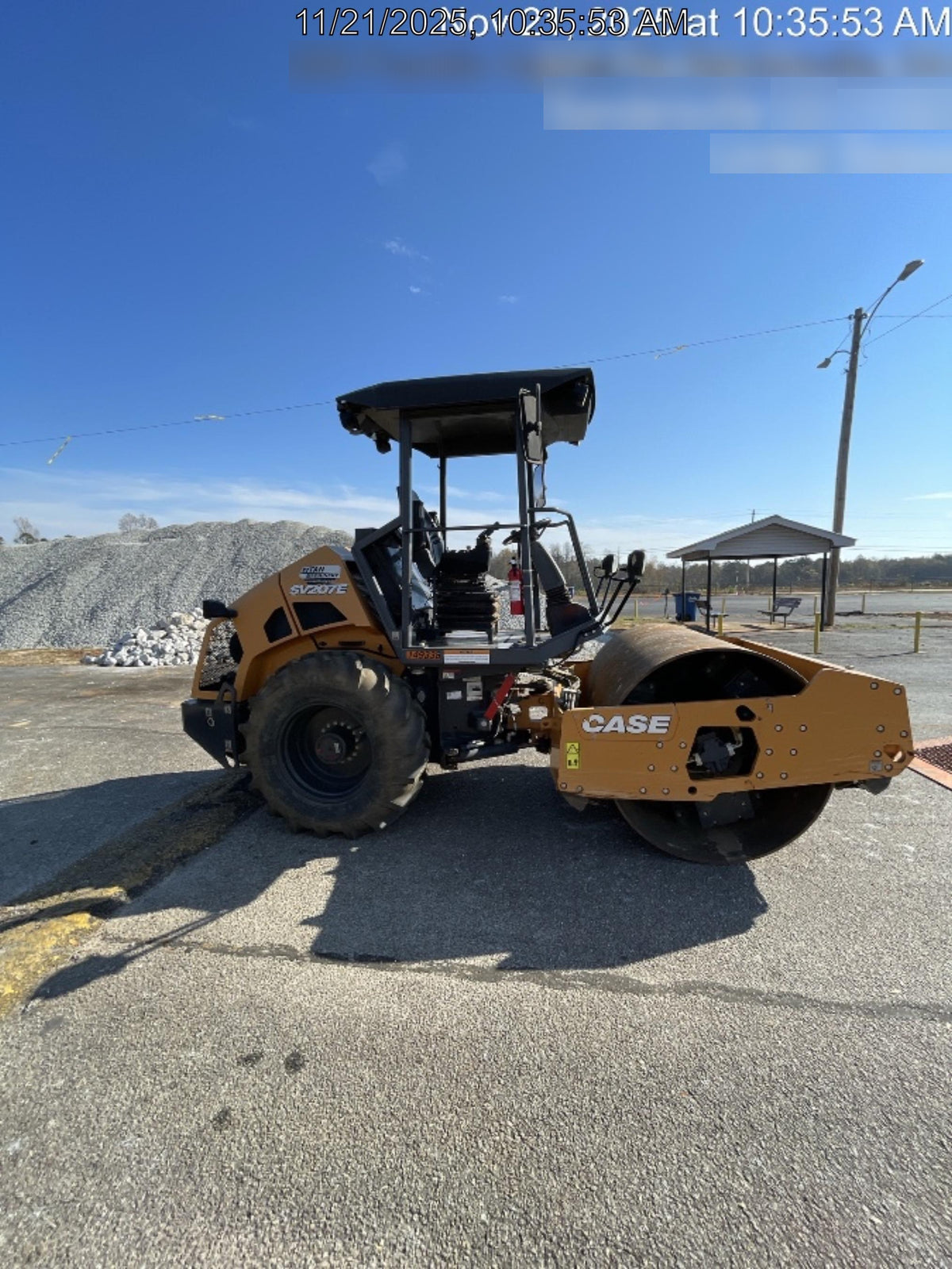 2020 CASE SV207E