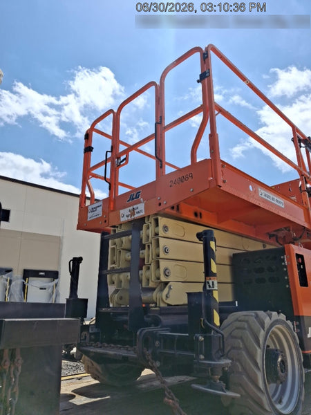 2022 JLG RT4069