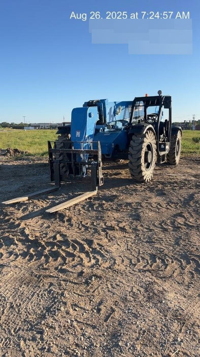 2018 Genie GTH-844 Genie GTH-844 w/ROPS, Work Lights, Solid Tires, RH Cab Mesh, Beacon, 60" Carriage and Forks