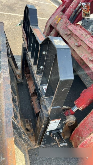 2025 VIRNIG 48" Pallet Forks - Virnig