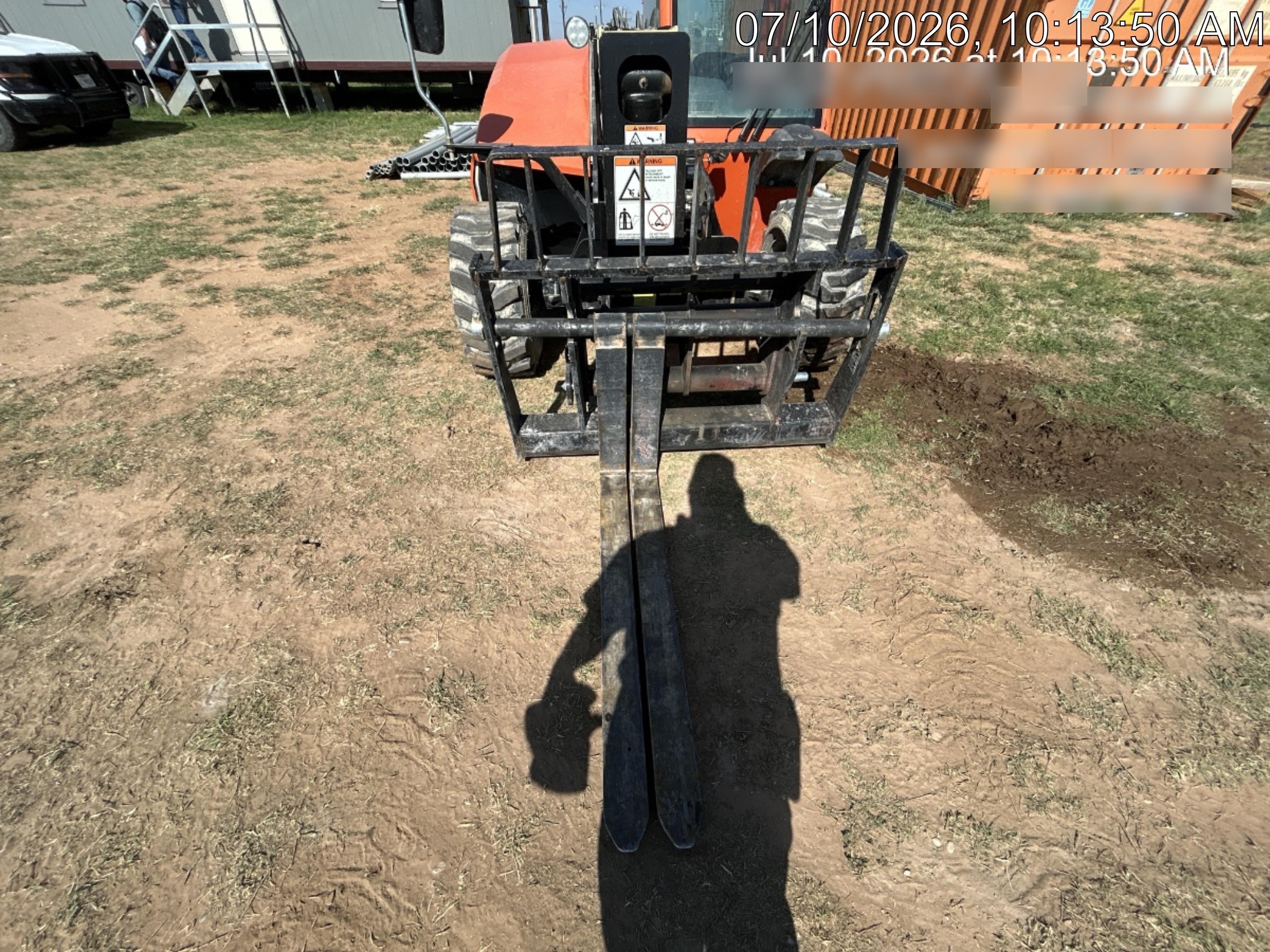 2025 JLG 519