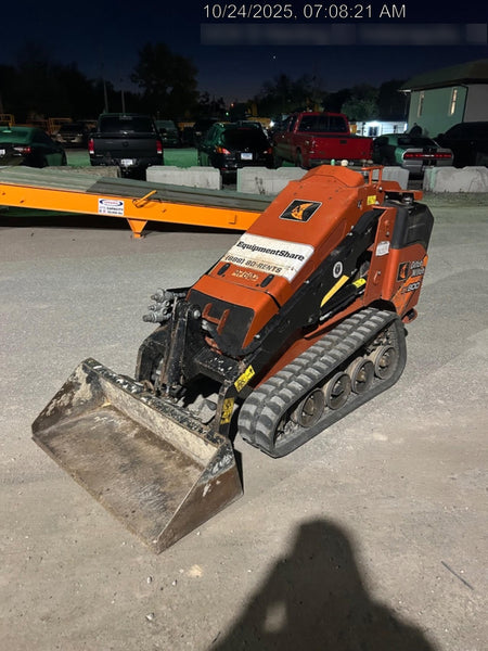 2020 DITCH WITCH SK800A