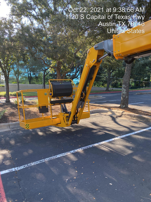 2020 Haulotte HA61RTJ PRO DSL, 4WD, Sld Tires, Bcn