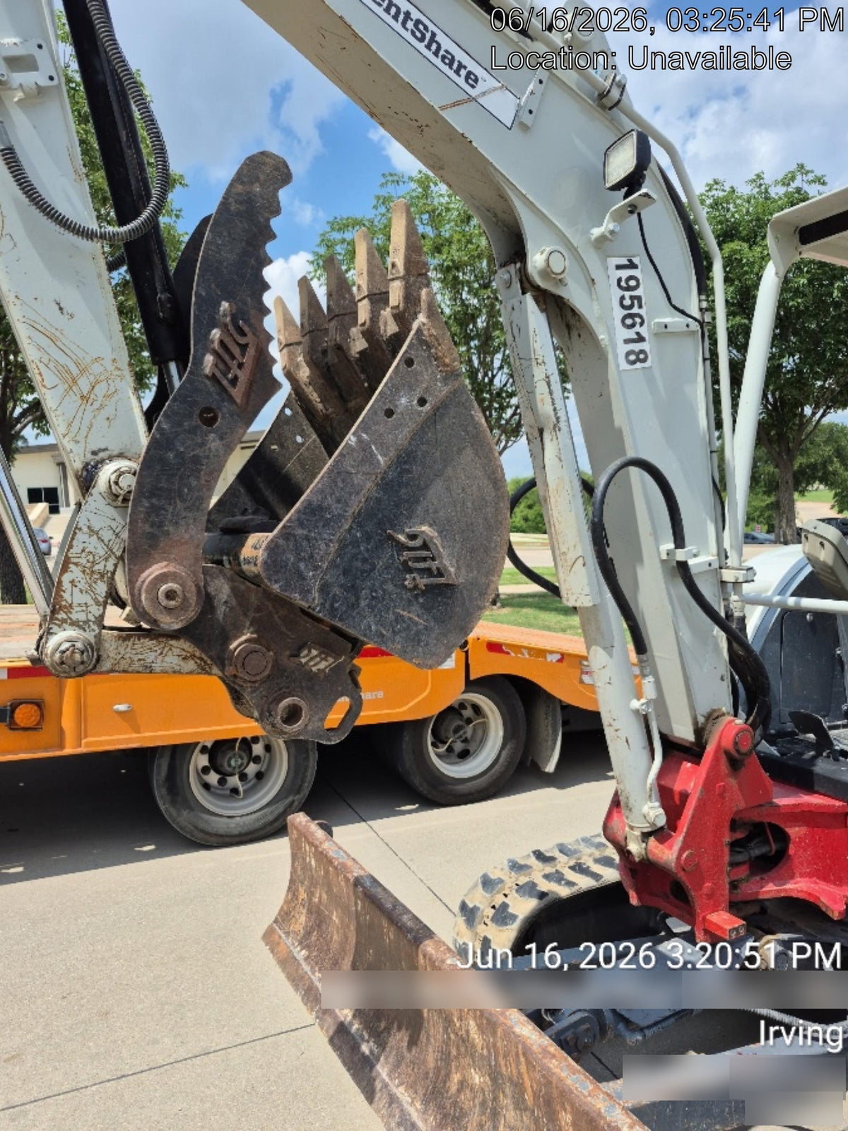 2021 TAKEUCHI TB235-2R