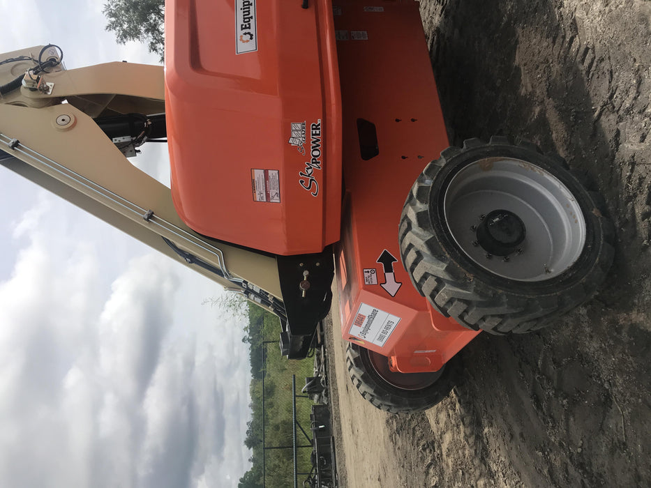 2020 JLG 660SJ