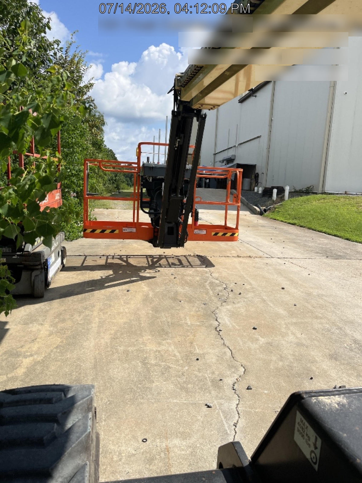 2025 JLG 460SJ