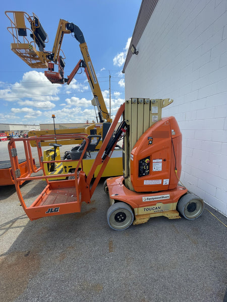 2019 JLG T26E