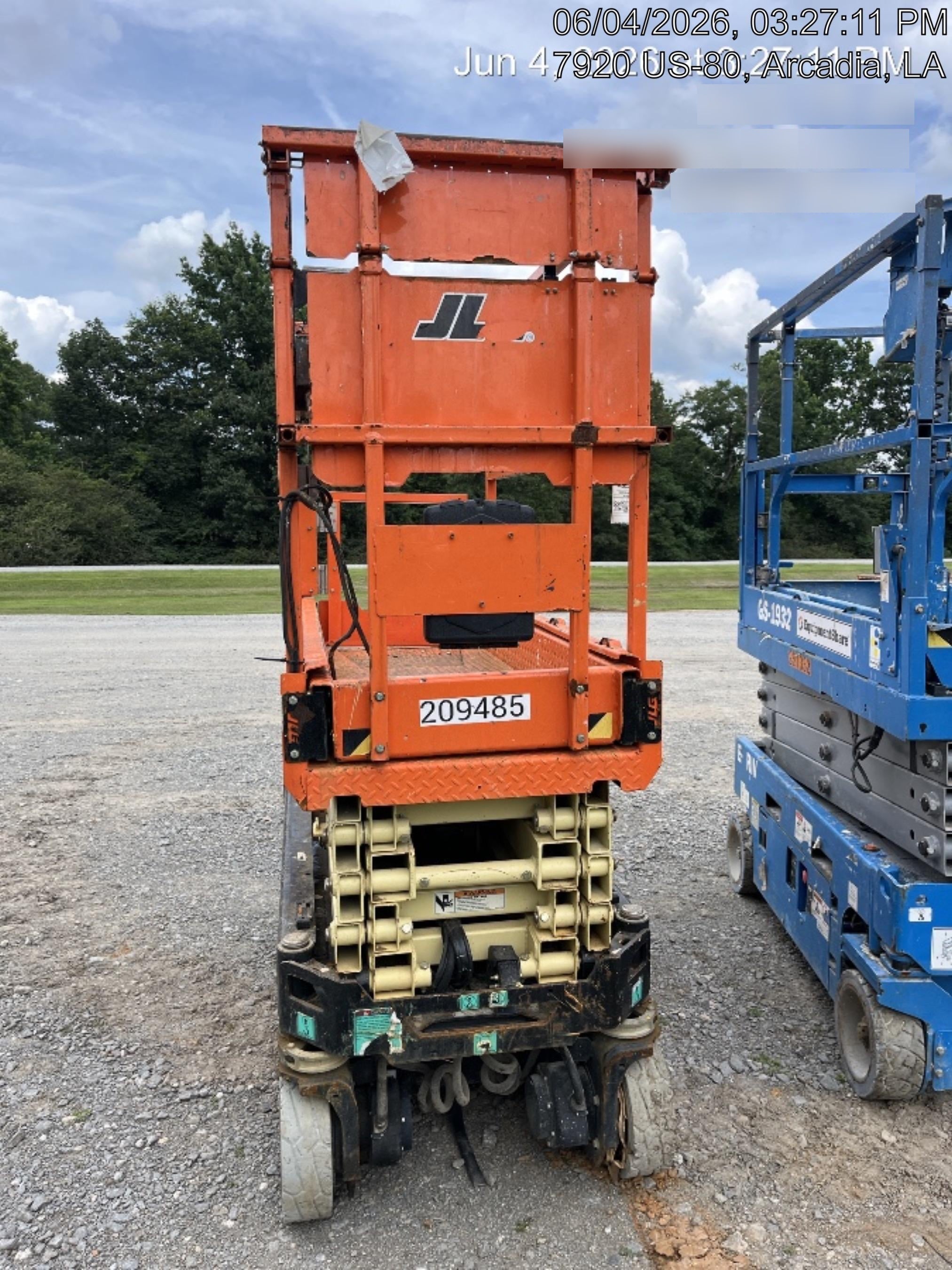 2022 JLG ES1932