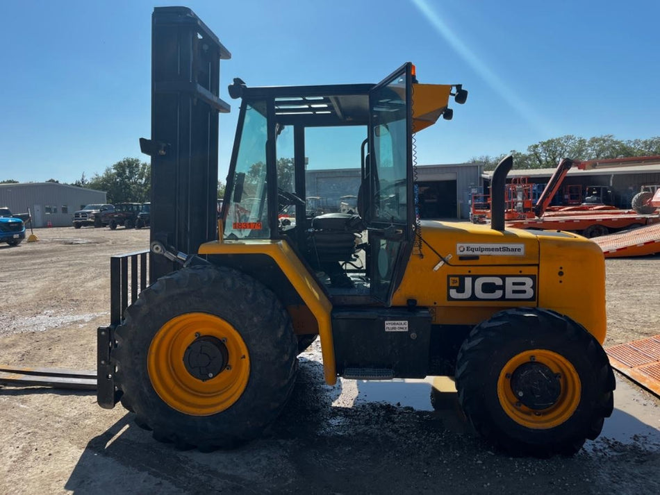 2021 JCB 940-4