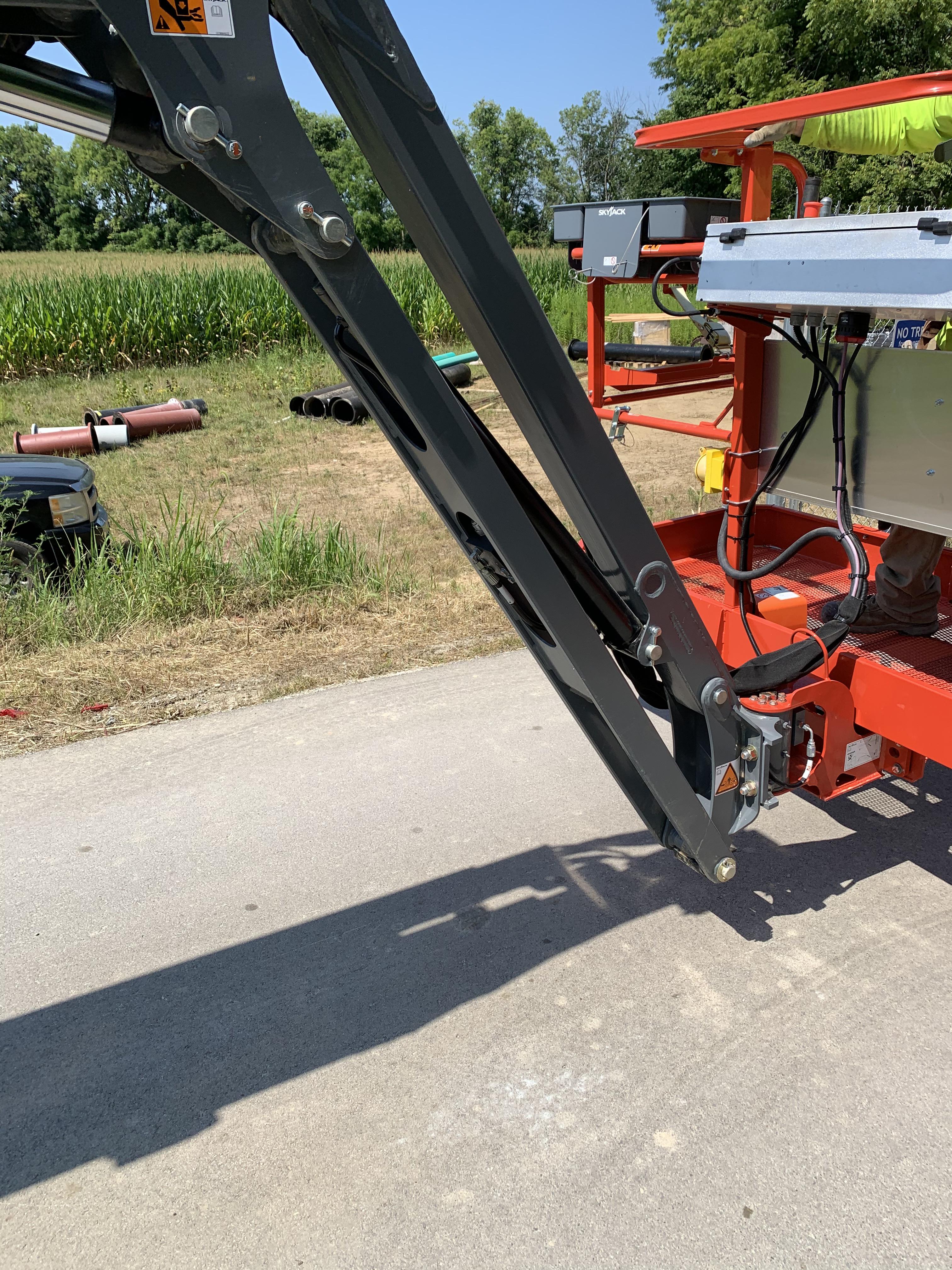 2021 SKYJACK SJ66T+