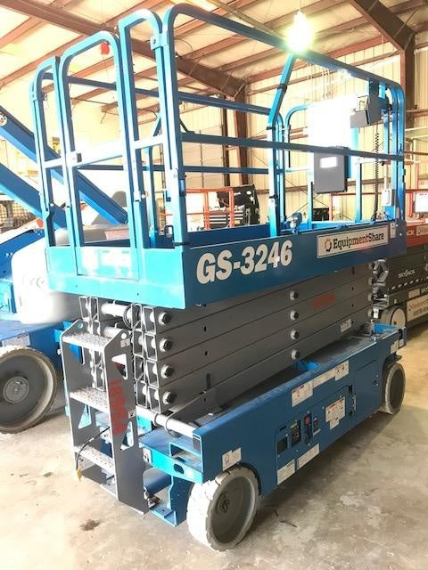 2018 GENIE GS-3246