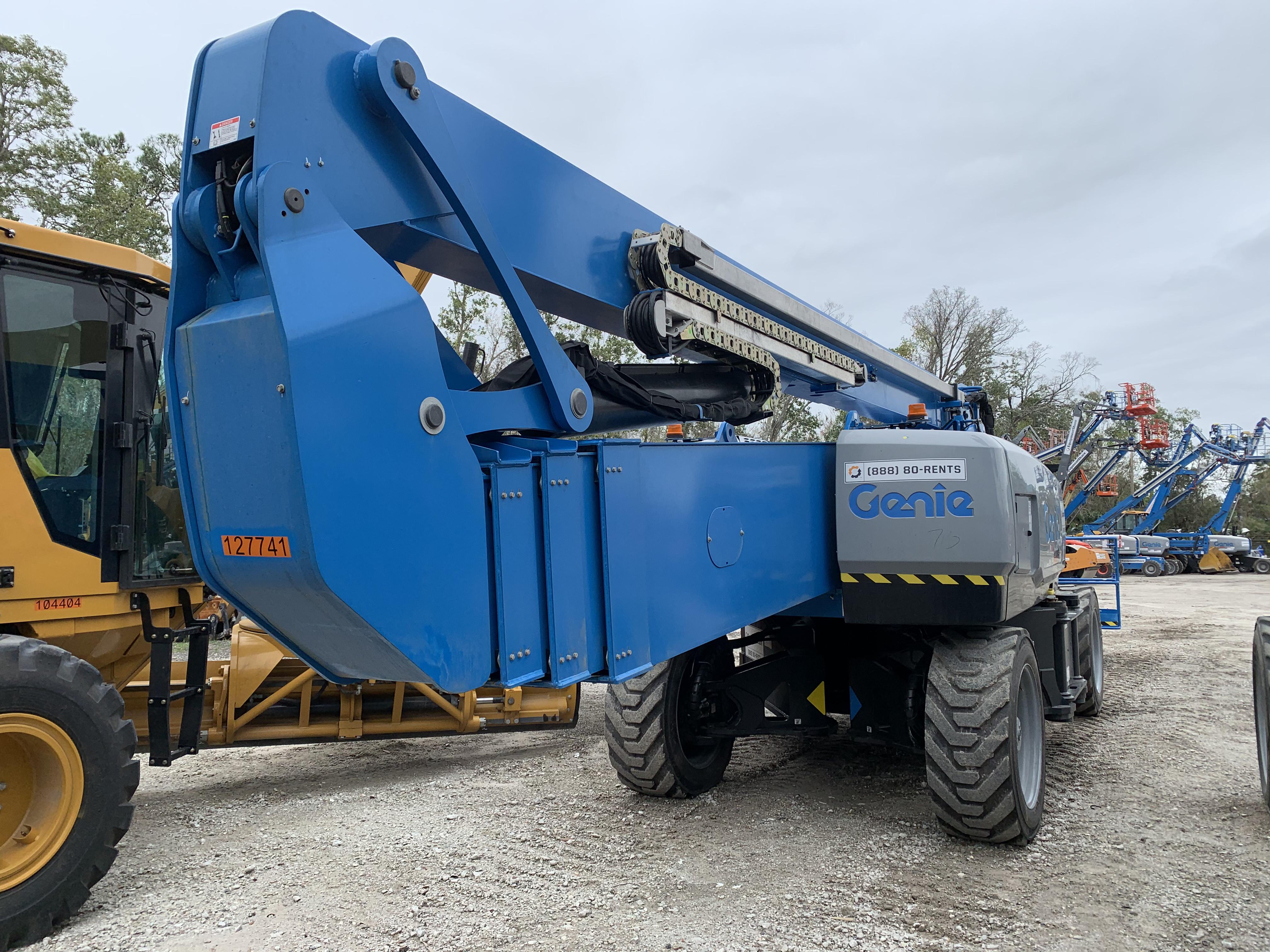2021 GENIE ZX-135/70