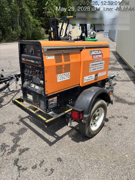 2021 Lincoln Electric Vantage 322 Vantage 322 Ready Pak 3 w/ Decals, ORANGE (includes trailer, cable rack, fender light kit) NO Telematics
