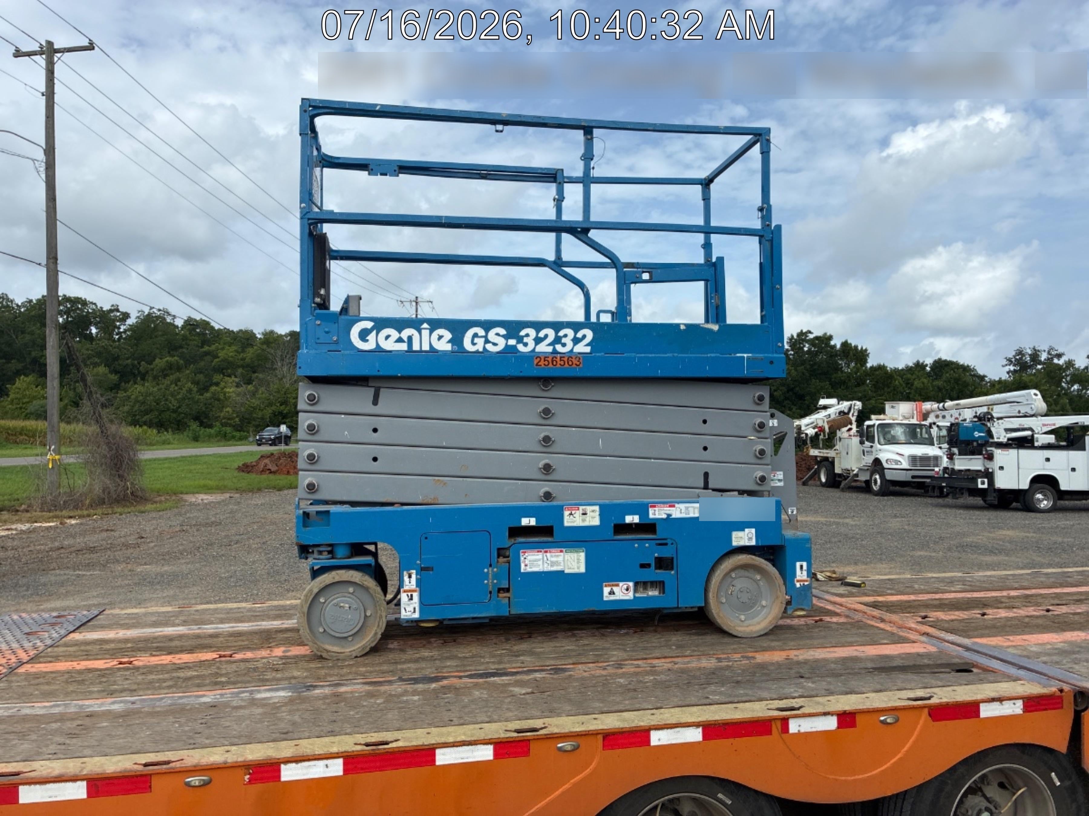 2022 GENIE GS-3232
