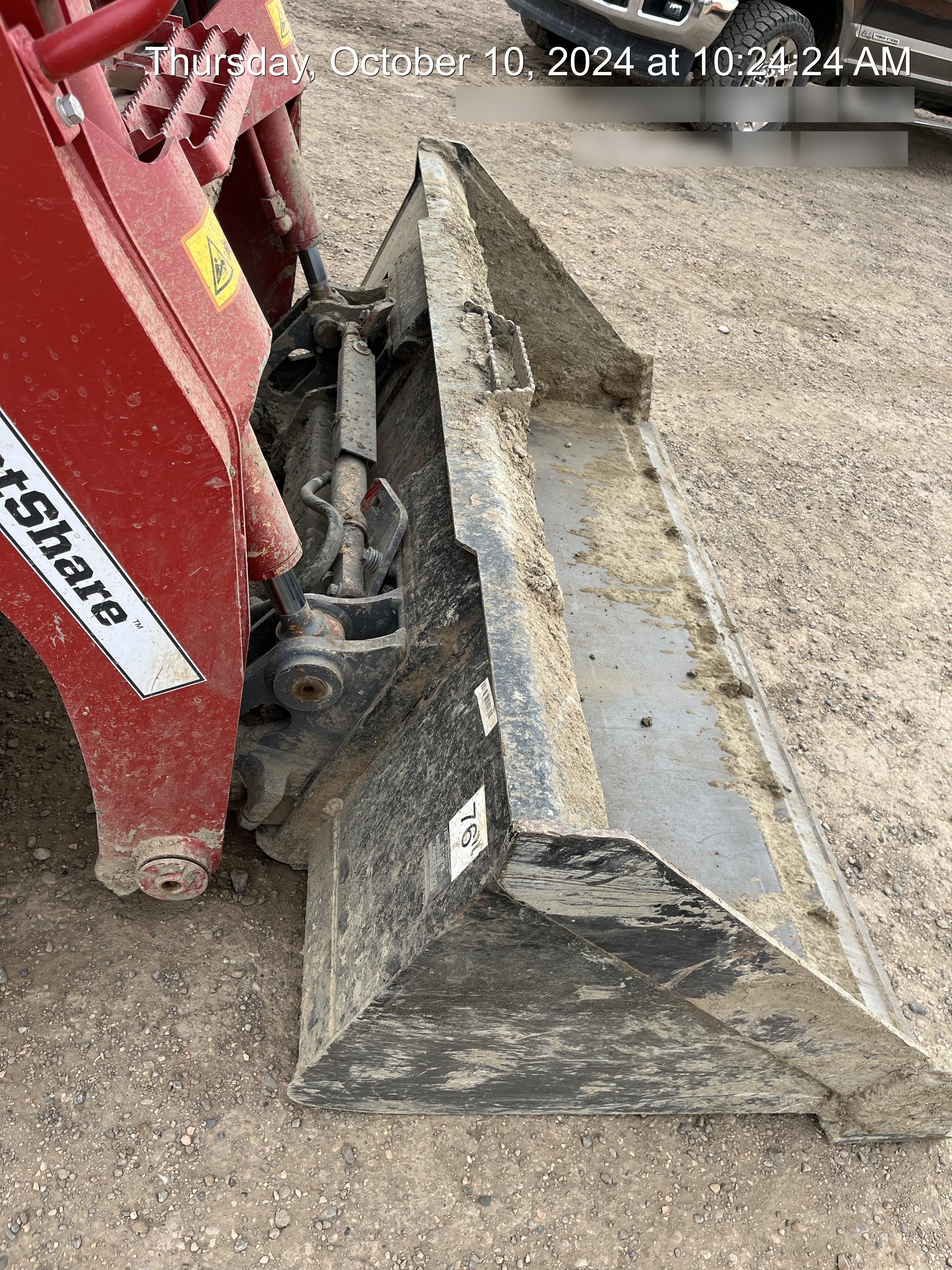 2023 TAG MANUFACTURING 76" Smooth Bucket - Tag