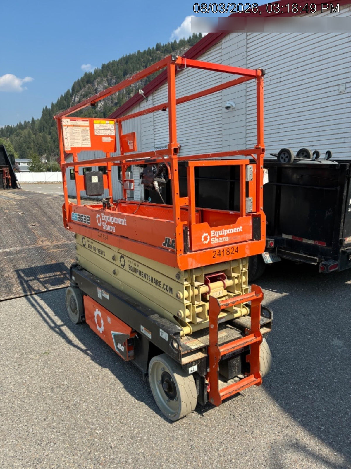 2022 JLG ES2632