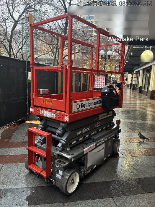 2020 Skyjack SJIII-3219 Solid NM Tires, Half height spring hinged entry gate, Dual Beacons, 800W Inverter