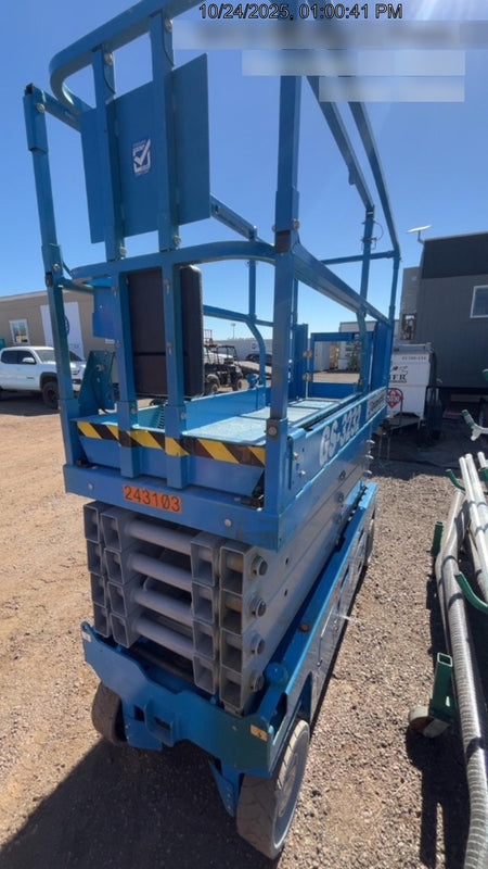 2022 GENIE GS-3232