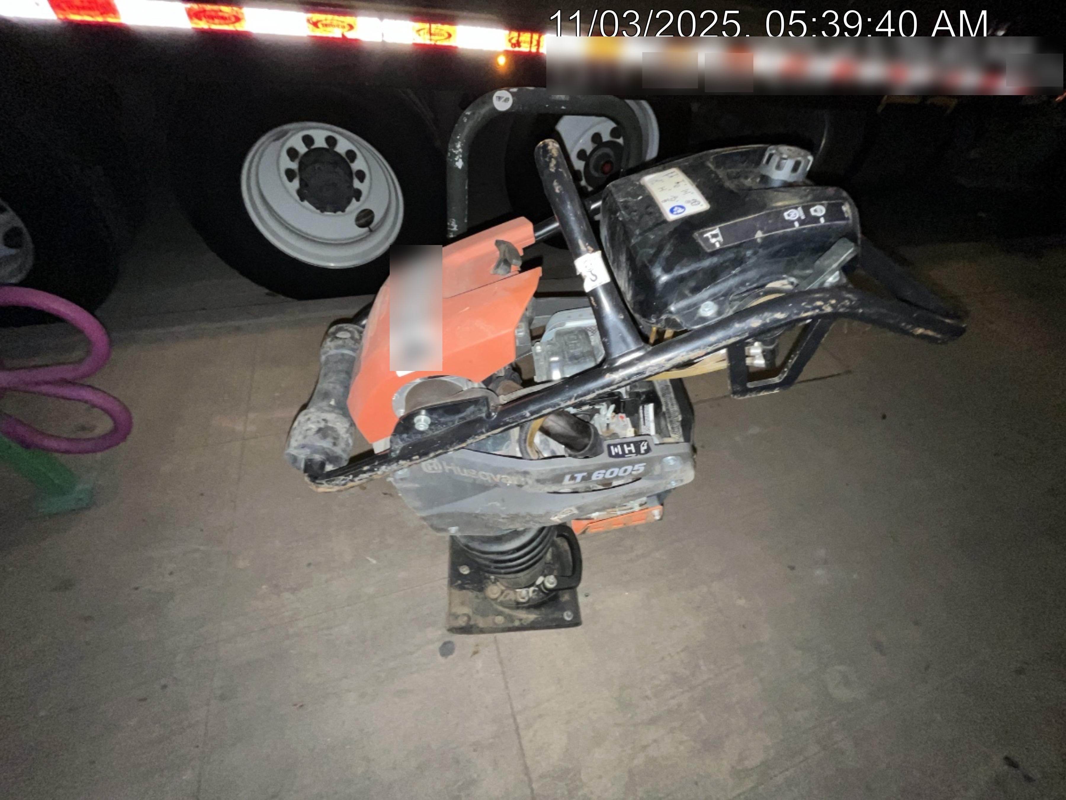2024 HUSQVARNA LT6005