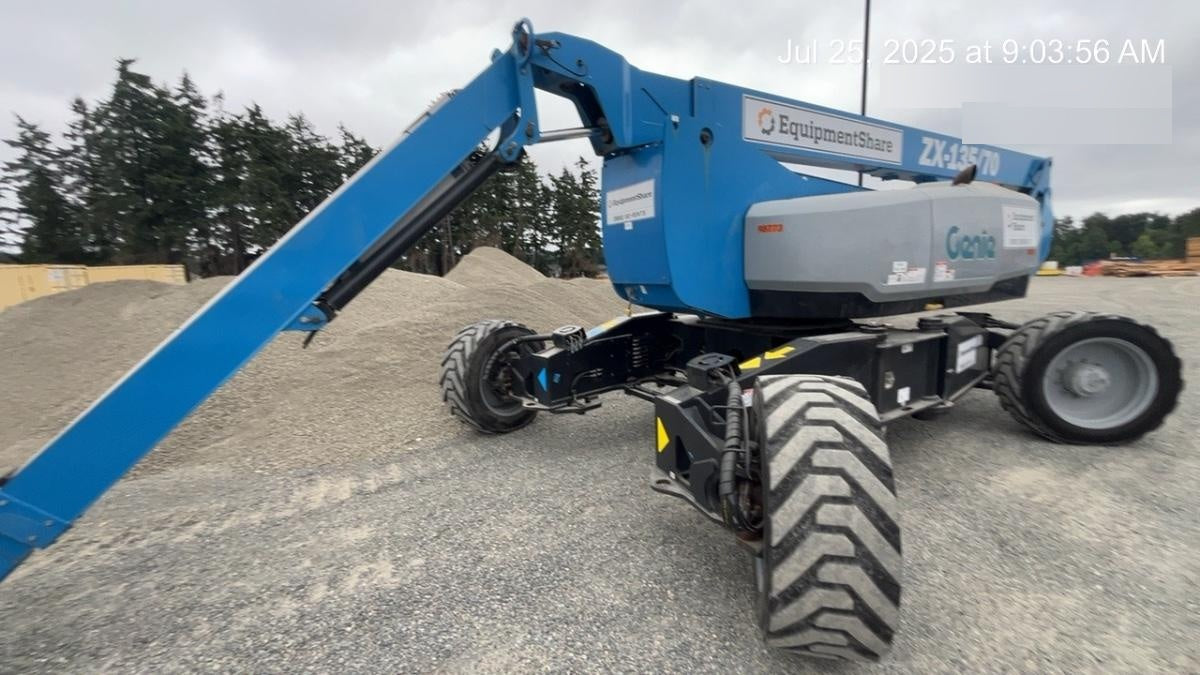 2020 GENIE Z-135/70